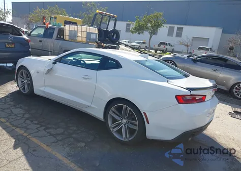 2018 Chevrolet Camaro 1Lt из США, поврежденный, VIN 1G1FB1RS0J0174420